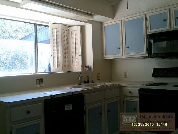 5th image of 5611 La Luna Cir