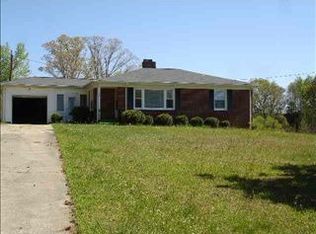 2307 Flat Creek Rd, Lancaster, SC 29720