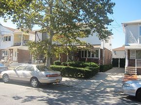 1st image of 2720 E 64th St