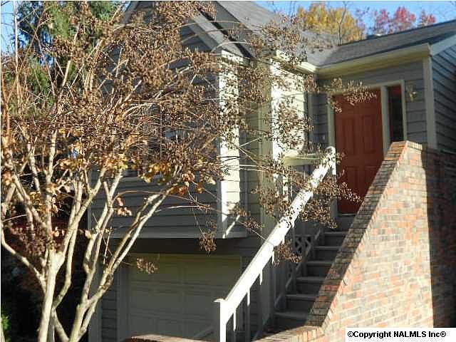 1st image of 109 Knollridge Dr SE