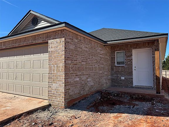 2nd image of 10213 Big Blue Dr