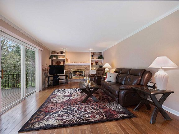 5th image of 4743 Brickleton Woods Dr
