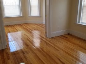 30 Thorne St, Worcester, MA