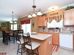 633 Mayflower Dr, Wentzville, MO 63385
