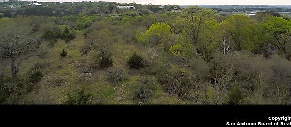 2nd image of 925 Kings Cove Dr