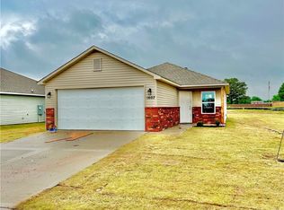 1901 E Annette Dr, Siloam Springs, AR 72761