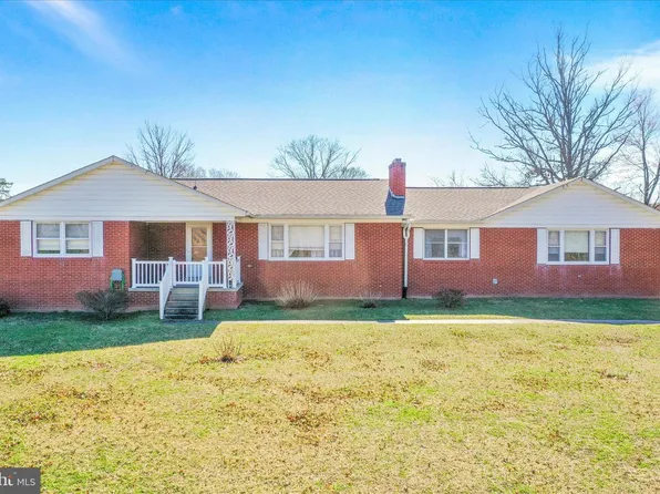 550 Bucks Mill Rd, Strasburg, VA 22657