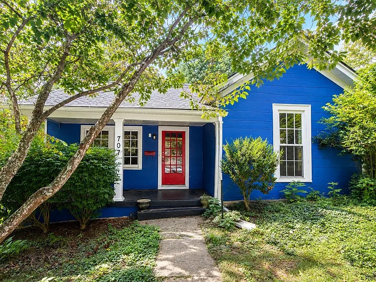 707 Woodland Ave — Photo 1