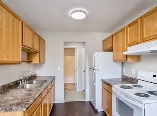 Johnson Parkway Apartments, Saint Paul, MN 55106
