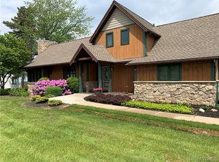 5059 Mayer Rd, Hamburg, NY 14075