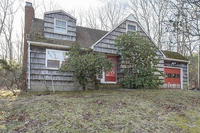 1st image of 22 Island View Dr W