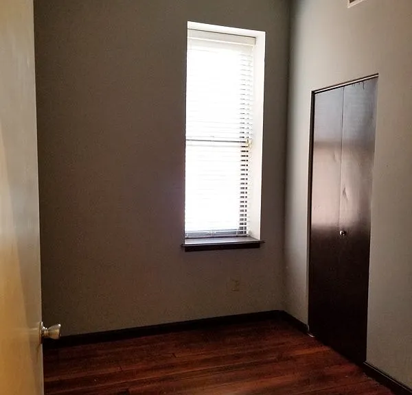 2325 1/2 Hickory St #B — Photo 5