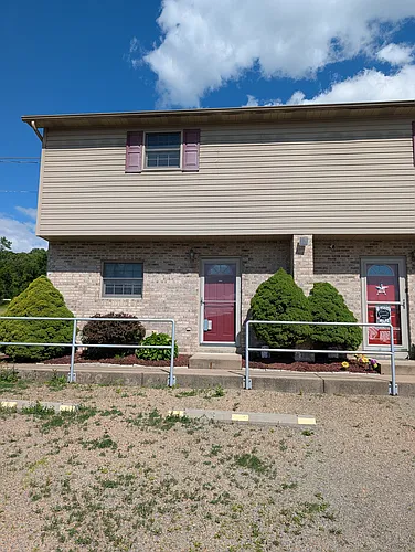 501 Linden Ave Photo 1