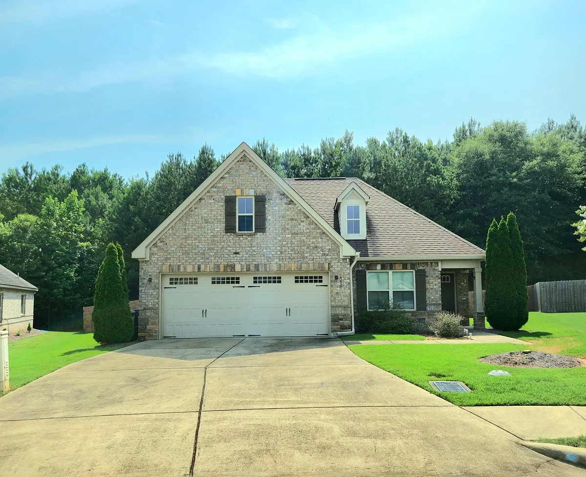 Building Photo - 653 Deer Run Rd