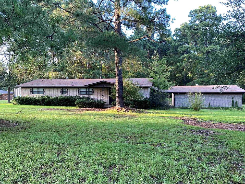 1st image of 502 Hillcrest St