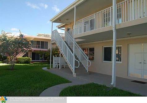 2nd image of 2815 NE 33rd Ave APT 101