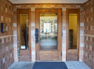 130 NW 19th Ave #206, Portland, OR 97209
