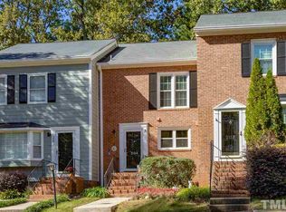 204 Bay Dr, Cary, NC 27511