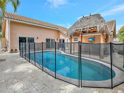 12486 SW 9th Pl Photo 1