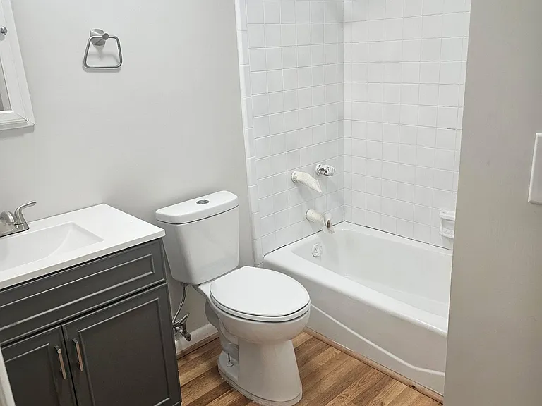 119 Albemarle Dr — Photo 19