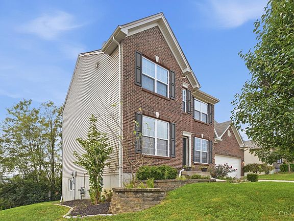3rd image of 7477 Hunters Creek Ln
