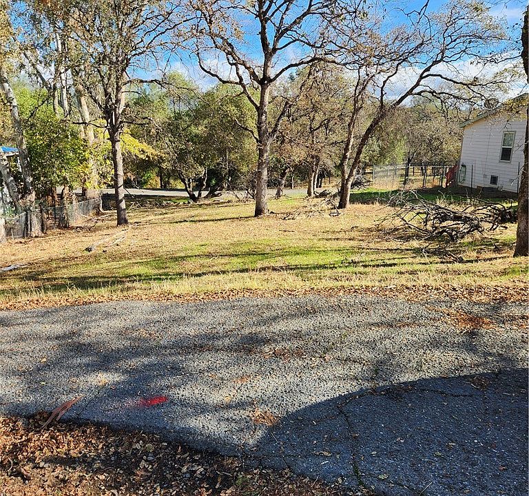 1st image of 590 Lodgeview Dr #117
