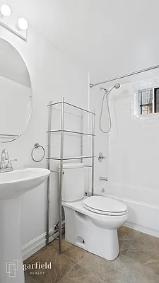 Rented by Garfield Realty  | media 14