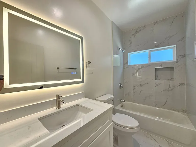 11821 Pipeline Ave #1 — Photo 19