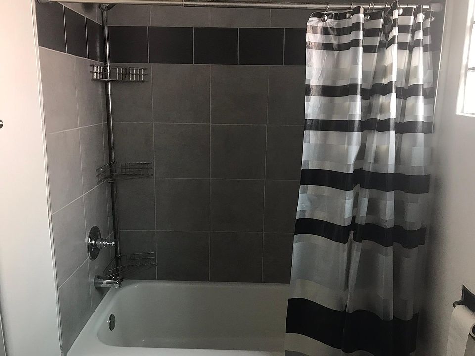 Shower/bath