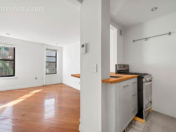4th image of 141 Attorney St APT 4C