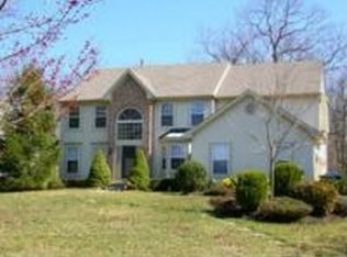 1804 Arrowtrail Dr, Williamstown, NJ 08094