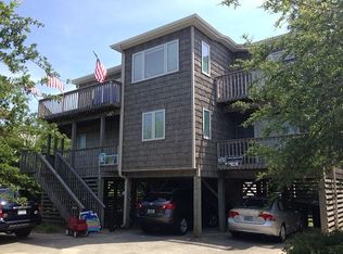 15 13th Ave, Kitty Hawk, NC 27949