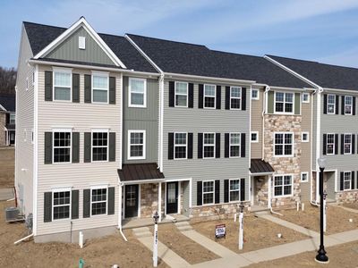 2453 Spring Water Cir, Lancaster, PA, 17601