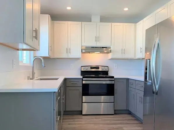 823 10th St, Imperial Beach, CA 91932
