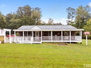 2633 Meyerswood Dr, Apex, NC 27539