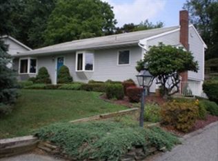 15 William St, Fishkill, NY 12524