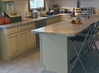 380 High St, Cumberland, RI 02864