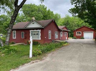 929 W Perry St, Belvidere, IL 61008