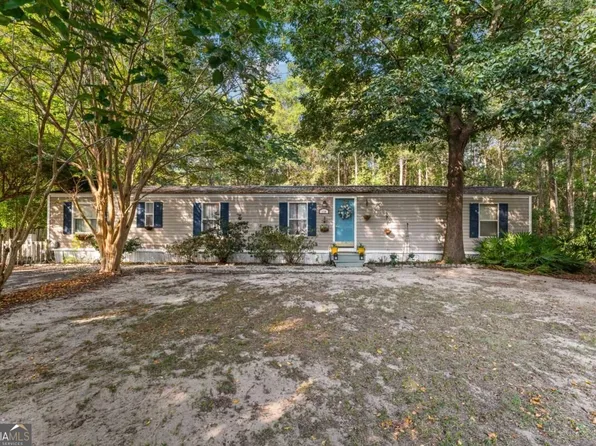 226 Canvasback Dr, Bloomingdale, GA 31302