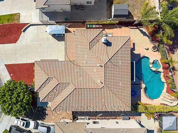 5th image of 23580 Brigin Pl