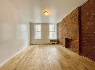 396 3rd Ave APT 3S, New York, NY 10016