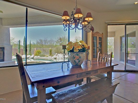5th image of 634 W Milbrae Dr