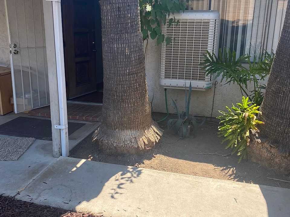 1st image of 33074 Adelfa St