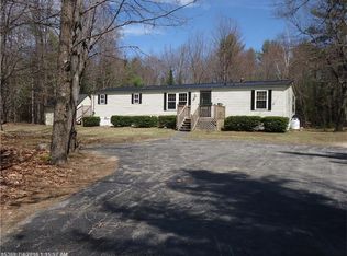 451 Pleasant St, Mechanic Falls, ME 04256