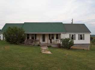 18345 McGinnis Ln, Meadowview, VA 24361