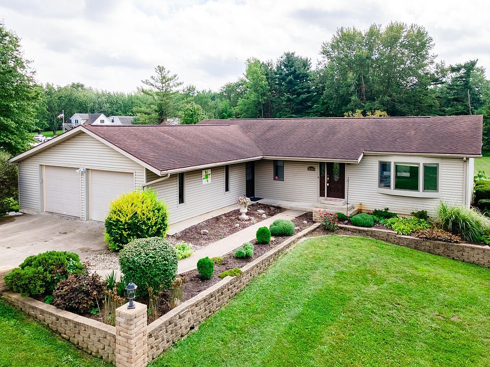 5233 W Till Rd, Fort Wayne, IN 46818 Zillow