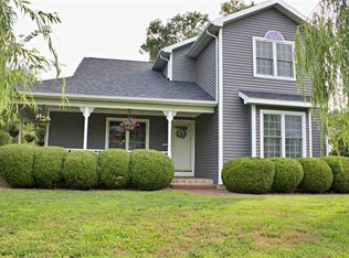 5549 Cherokee Dr, Evansville, IN 47715