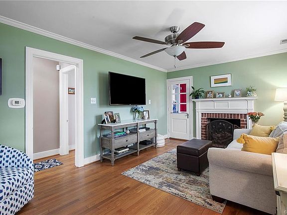 4th image of 4632 Kensington Ave