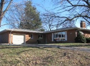 105 Huntsville Ave, Huntsville, MO 65259