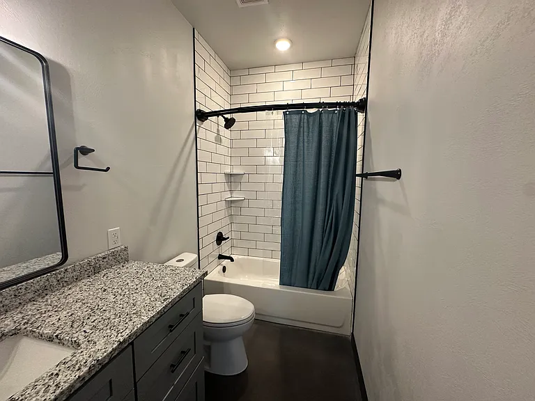 821 Shawnee Dr — Photo 10